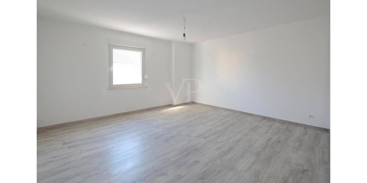 Dachgeschoßwohnung Leichlingen (Rheinland) - 2 Zimmer, 55 m&sup2;, 900&euro; | Angebot:26221883