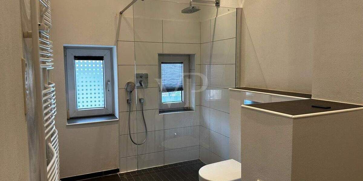 Etagenwohnung Velbert Mitte - 4 Zimmer, 116 m&sup2;, 245.000&euro; | Angebot:25733773