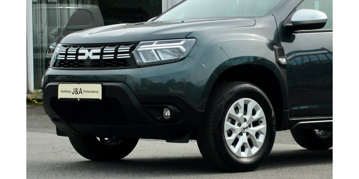 Dacia Duster 61.500 km 13.690 &euro; Düsseldorf 40625