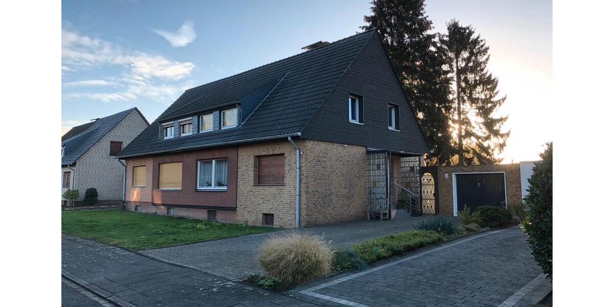 Doppelhaushälfte Krefeld Gellep-Stratum - 5 Zimmer, 110 m&sup2;, 630.000&euro; | Angebot:26544756