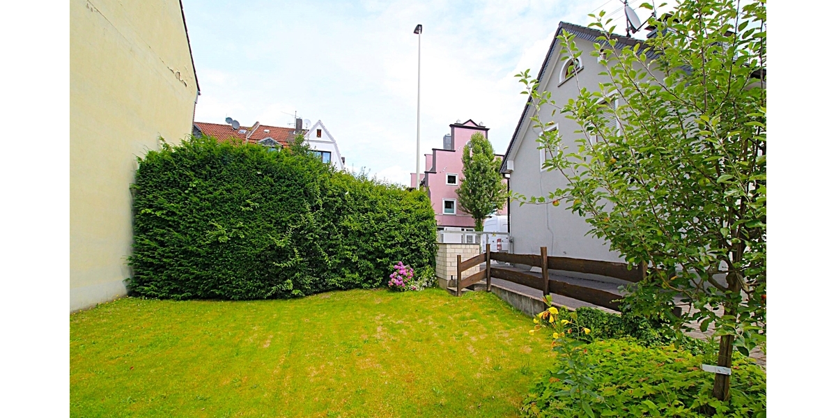 Kernsaniertes Einfamilienhaus mit (Bau)-Grundstück und großem Anbau mit vielen Nutzungsmöglichkeiten 5 zimmer