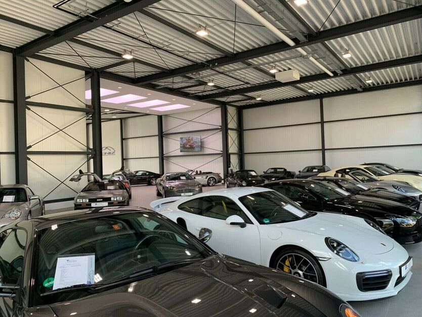 Porsche Macan 96.900 km 54.799 € Meerbusch 40667