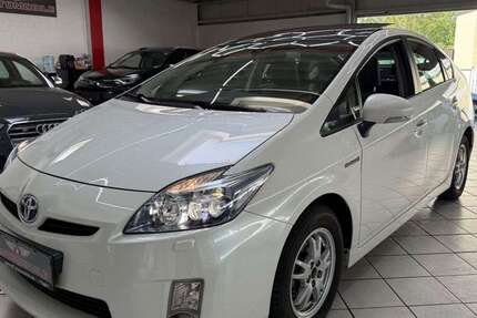 Toyota Prius 86.300 km 13.400 € Leverkusen 51373