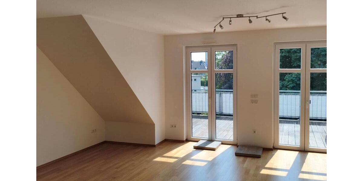 Dachgeschoßwohnung Düsseldorf Stadtbezirk 3 - 3 Zimmer, 87 m&sup2;, 495.000&euro; | Angebot:26765390