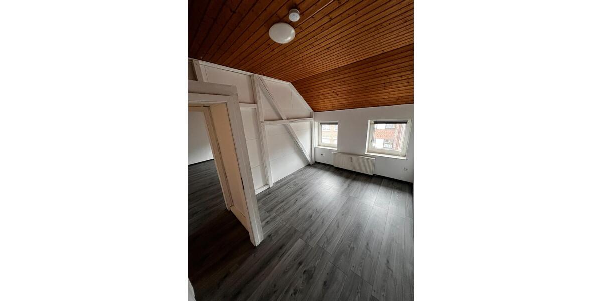 Mehrfamilienhaus, Wohnhaus Mönchengladbach - 7 Zimmer, 200 m&sup2;, 319.000&euro; | Angebot:26396597
