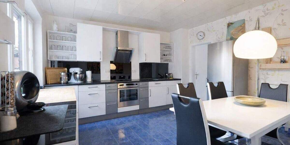 Krefeld-Bockum: Charmant modernisiertes Backstein-Stadthaus in familienfreundlicher Lage! 6 zimmer