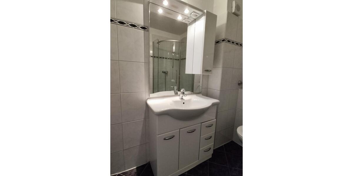 Mehrfamilienhaus, Wohnhaus Heiligenhaus - 1 Zimmer, 63 m&sup2;, 120.000&euro; | Angebot:24740297