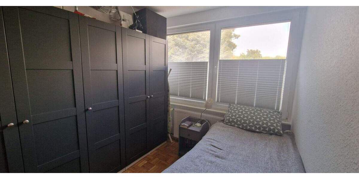 Wohnglück auf 4 Zimmern – mit Balkon, Einbauküche & TG! 4 zimmer