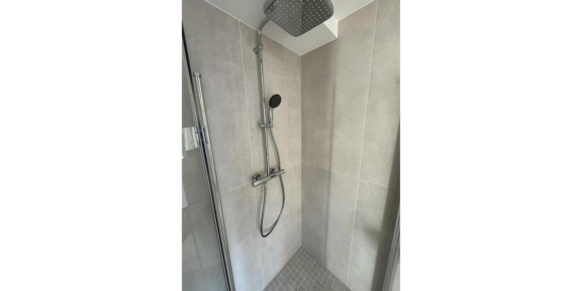 Etagenwohnung Düsseldorf Pempelfort - 2 Zimmer, 33 m&sup2;, 975&euro; | Angebot:26165448