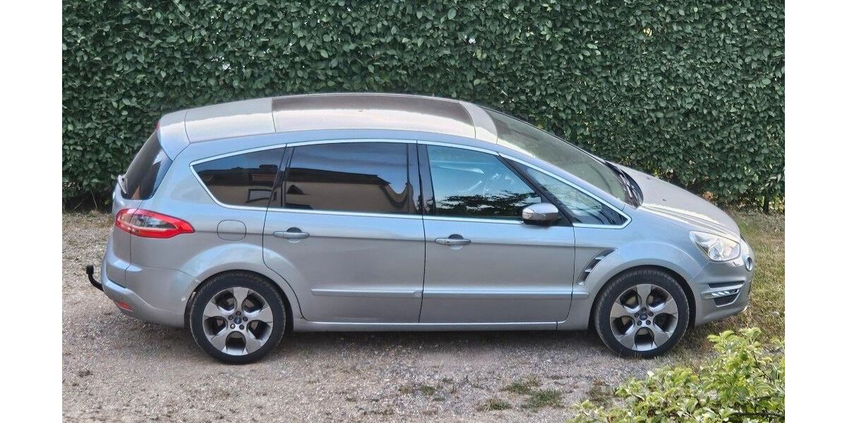 Ford S-Max 348.000 km 4.400 &euro; Wuppertal - Elberfeld 42111