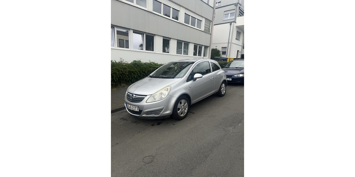 Opel Corsa D 179.000 km 2.500 &euro; Solingen 42651