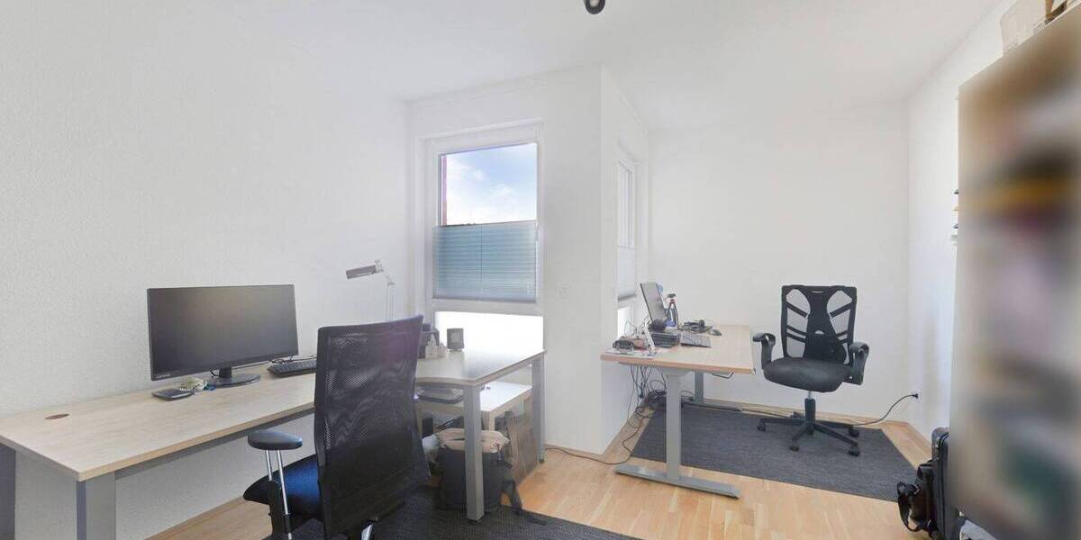Etagenwohnung Solingen Ohligs-Aufderhöhe - 3 Zimmer, 94 m&sup2;, 1.222&euro; | Angebot:26543227