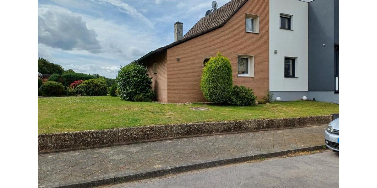 Doppelhaushälfte Mönchengladbach West - 4 Zimmer, 78 m&sup2;, 300.000&euro; | Angebot:27038009