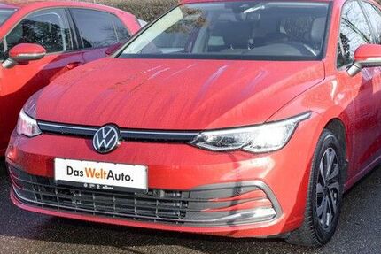 VW Golf 68.101 km 24.990 &euro; Duisburg 47178