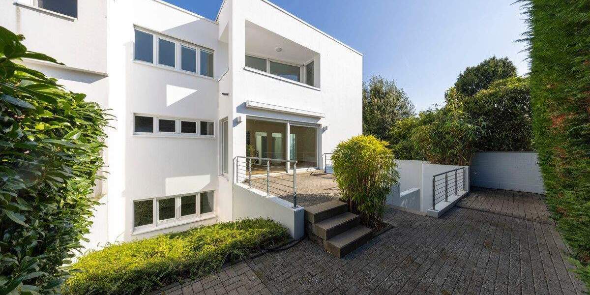Einfamilienhaus Meerbusch / Lank-Latum Lank-Latum - 5 Zimmer, 217 m&sup2;, 980.000&euro; | Angebot:25802999
