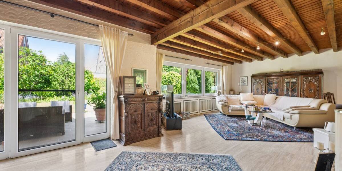 Mehrfamilienhaus, Wohnhaus Grevenbroich / Kapellen Kapellen - 790.000&euro; | Angebot:26391964