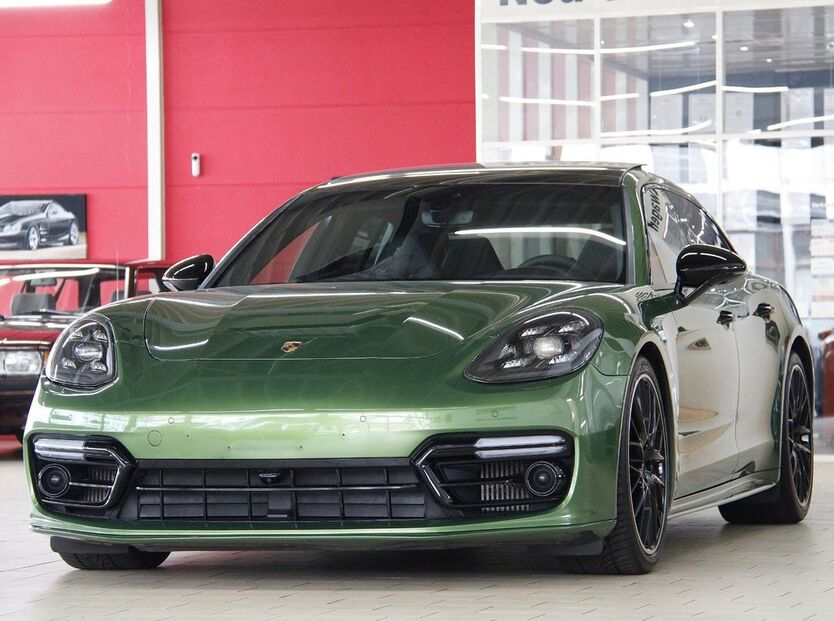 Porsche Panamera 84.000 km 69.850 € Köln 50739