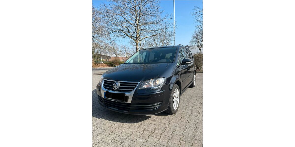 VW Touran 156.200 km 6.250 &euro; Viersen 41749