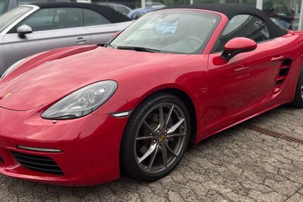 Porsche Boxster 23.367 km 56.718 € Dormagen 41540