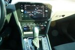 VW Passat Variant R-Line 2.0 TDI DSG Leder Navi LED 135.000 km 20.900 &euro; Ratingen 40885