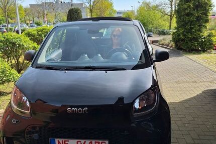 Smart ForTwo 20.100 km 10.900 € Dormagen 41539