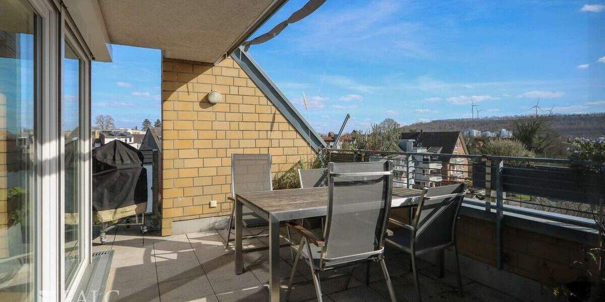 Etagenwohnung Grevenbroich Stadtmitte - 4 Zimmer, 110 m&sup2;, 349.000&euro; | Angebot:25645446