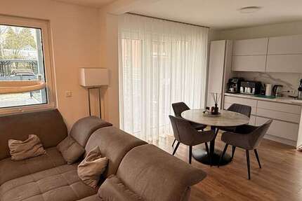 Wohnung zum Mieten in Langenfeld (Rheinland) 1.360 € 81 m² 3 zimmer