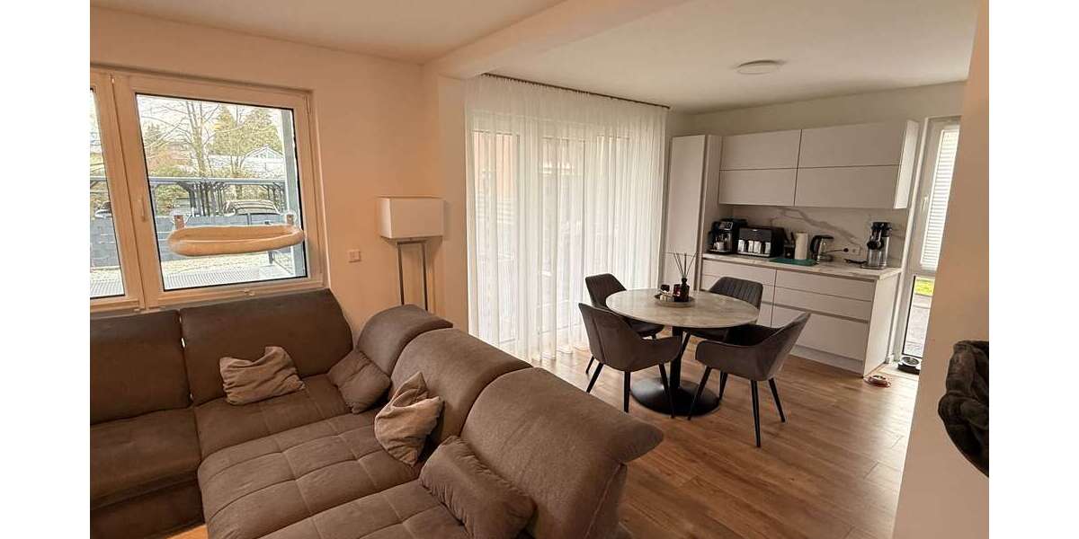 Wohnung zum Mieten in Langenfeld (Rheinland) 1.360 € 81 m² 3 zimmer