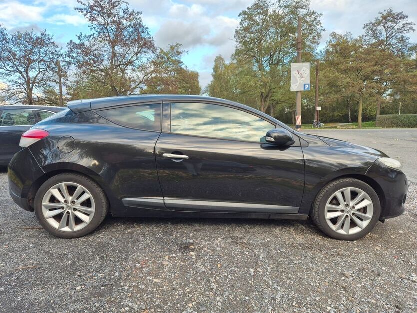 Renault Megane 342.000 km 2.150 € Duisburg 47166