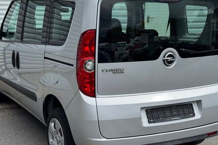 Opel Combo 140.000 km 5.800 &euro; Solingen 42719