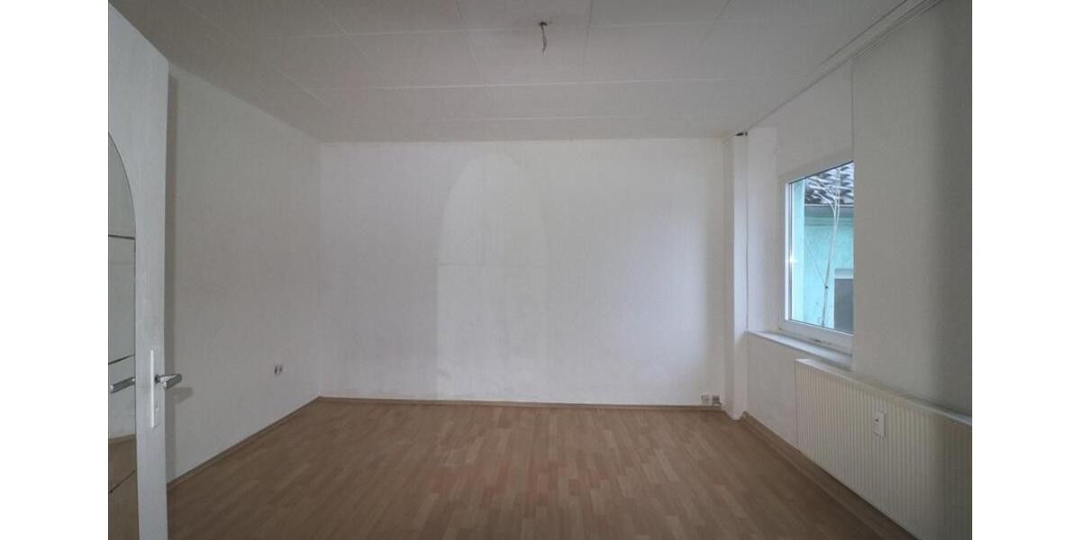 ++ STADTWOHNEN – 2 Zimmer, 2. Etage, Altbau-Whg., nahe Klinikum und FH! 2 zimmer