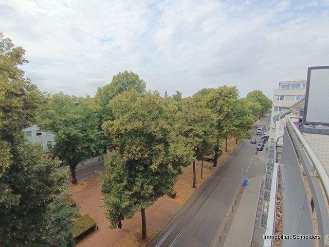 Krefeld-City, Ostwall 71 - 2 Zimmer-Wohnung im 5.OG mit 2 Balkonen und Aufzug für max. 2 Personen zum zeitnahen Einzug !! 2 zimmer