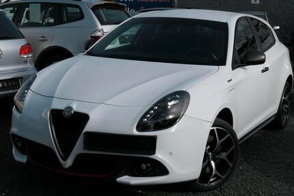Alfa Romeo Giulietta 47.000 km 14.900 &euro; Mönchengladbach 41063