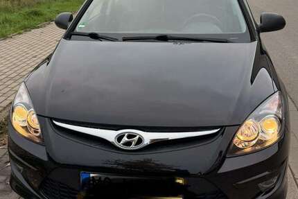Hyundai i30 55.000 km 5.500 € Neukirchen- Vluyn 47506