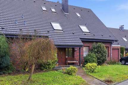 Haus zum Kaufen in Bedburg 669.000 € 286 m² 9 zimmer