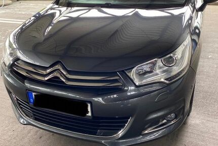Citroen C4 88.000 km 7.600 &euro; Düsseldorf 40229