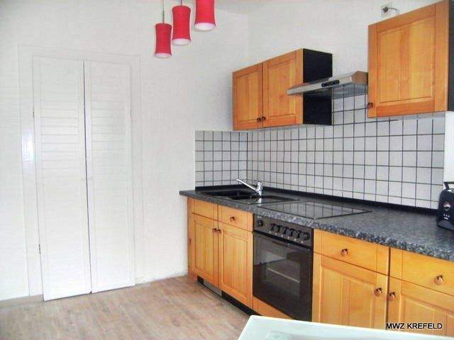 Etagenwohnung Krefeld Cracau - 2 Zimmer, 62 m&sup2;, 530&euro; | Angebot:26417876