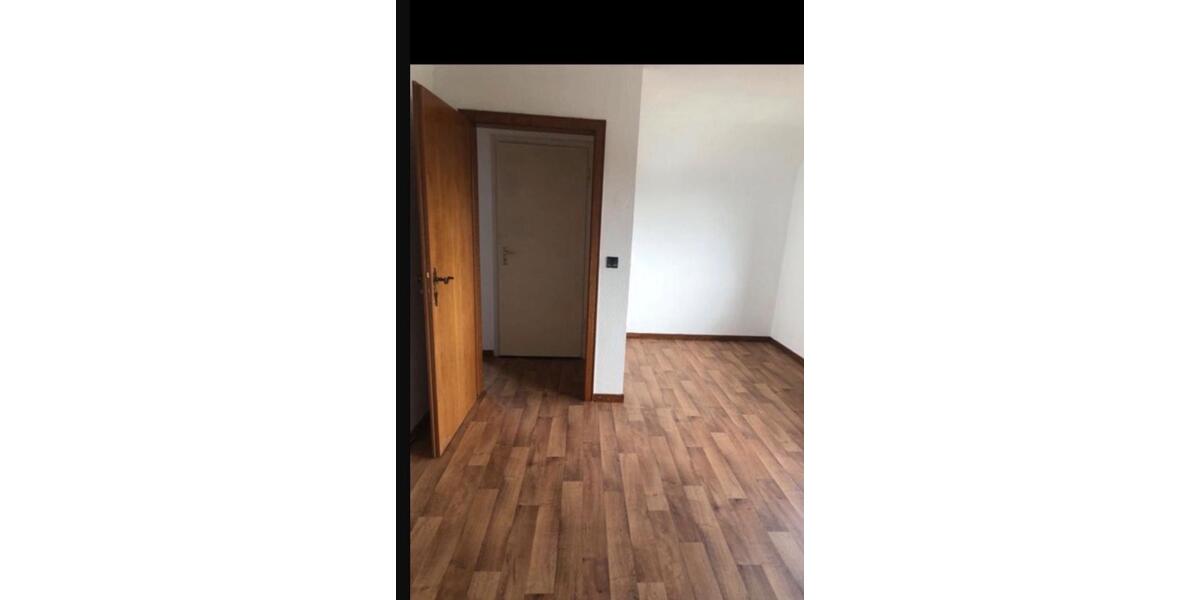 Dachgeschoßwohnung Kaarst - 2 Zimmer, 63 m&sup2;, 770&euro; | Angebot:26389370