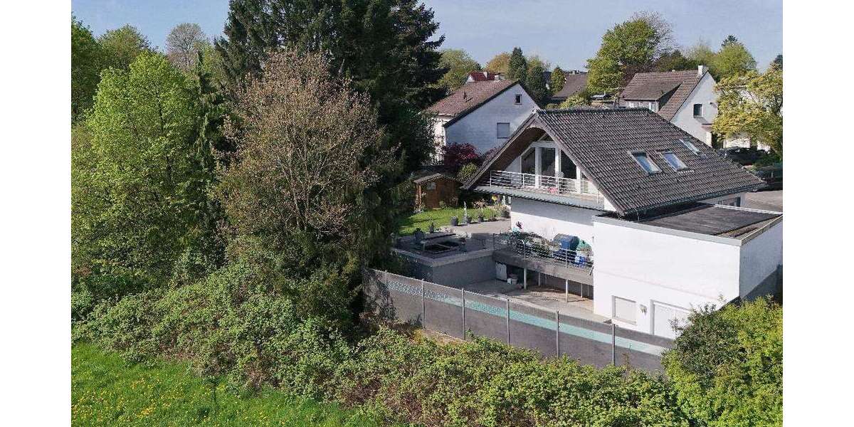 Einfamilienhaus Solingen Burg - 8 Zimmer, 200 m&sup2;, 729.000&euro; | Angebot:26453381