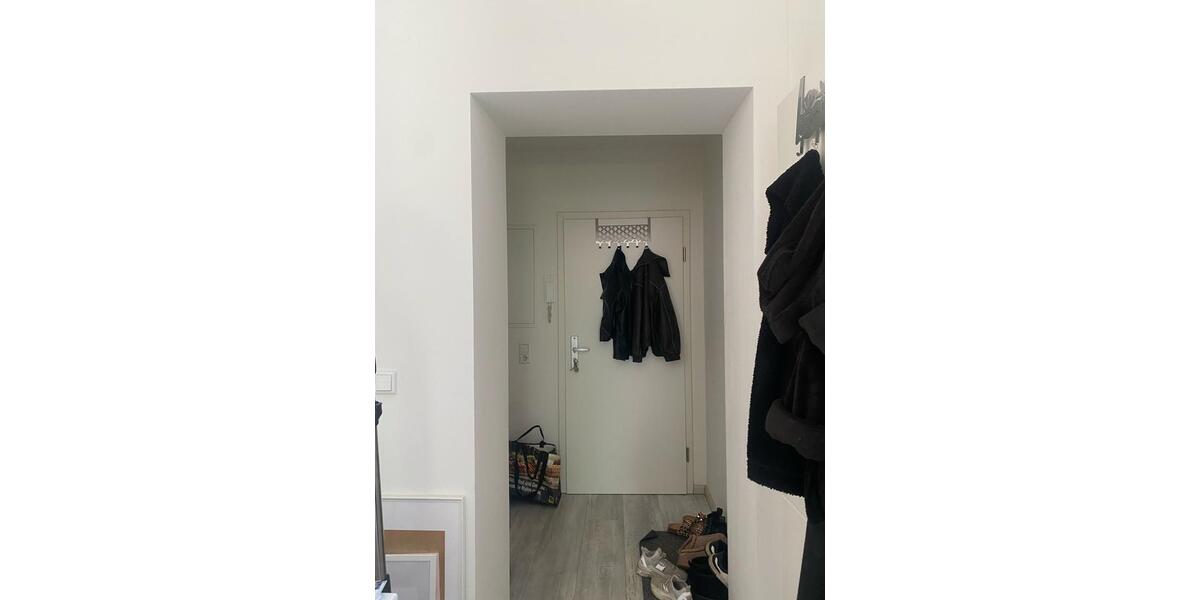 Erdgeschoßwohnung Mönchengladbach - 1 Zimmer, 38 m&sup2;, 560&euro; | Angebot:26405945