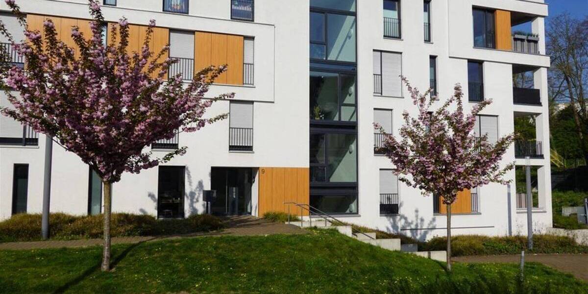 Zimmer Mönchengladbach Stadtmitte - 4 Zimmer, 128 m&sup2;, 1.714&euro; | Angebot:26453952