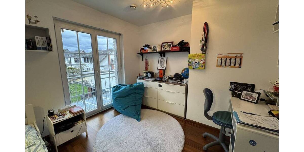 Einfamilienhaus Düsseldorf Gerresheim - 6 Zimmer, 140 m&sup2;, 1.280.000&euro; | Angebot:26834536