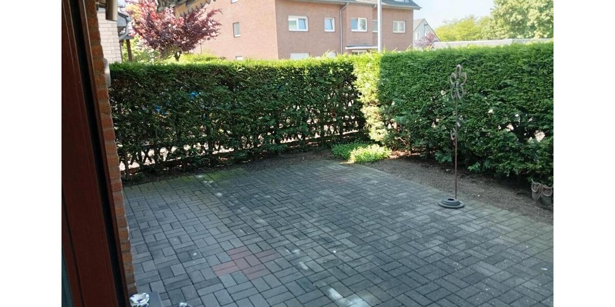 Erdgeschoßwohnung Moers - 3 Zimmer, 82 m&sup2;, 230.000&euro; | Angebot:26503717