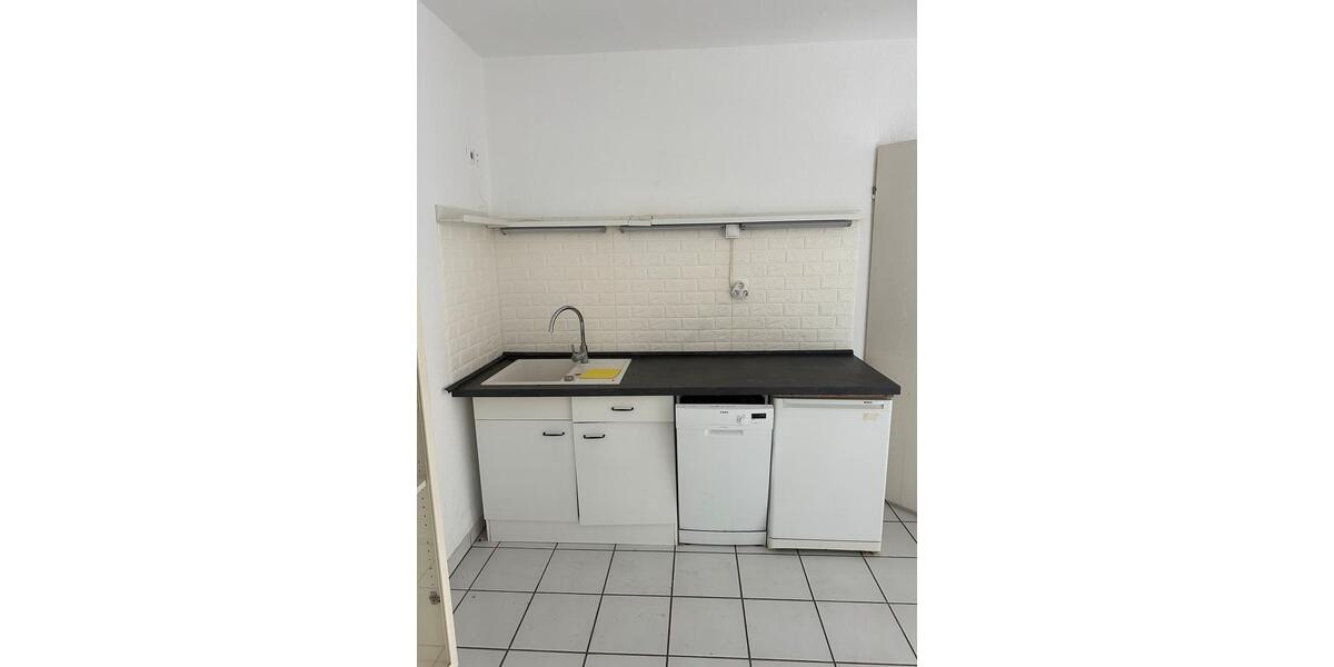 Bis Nov 26 - Einfamilienhau, Garage& Garten in Frankfurt Harheim 5 zimmer