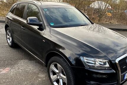 Audi Q5 281.000 km 9.300 &euro; Wuppertal 42287