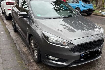 Ford Focus 69.000 km 10.100 &euro; Neuss 41472