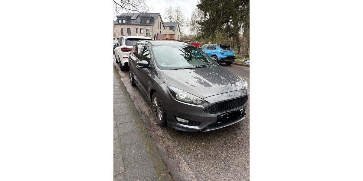 Ford Focus 69.000 km 10.100 &euro; Neuss 41472