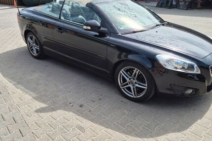 Volvo C70 118.900 km 16.000 &euro; Mönchengladbach 41189