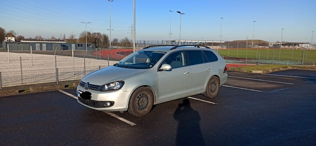 VW Golf 161.000 km 4.500 &euro; Velbert 42553