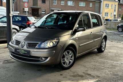 Renault Megane 144.000 km 2.990 &euro; Mönchengladbach 41238